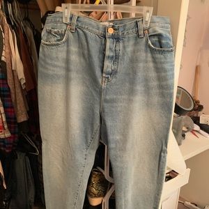 Mom jeans